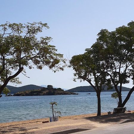 Thalassa Apartment Néa Péramos Εξωτερικό φωτογραφία